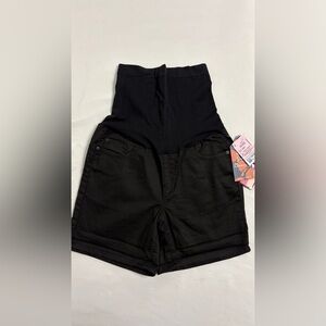 New with tags, womens size small maternity shorts, #M1045